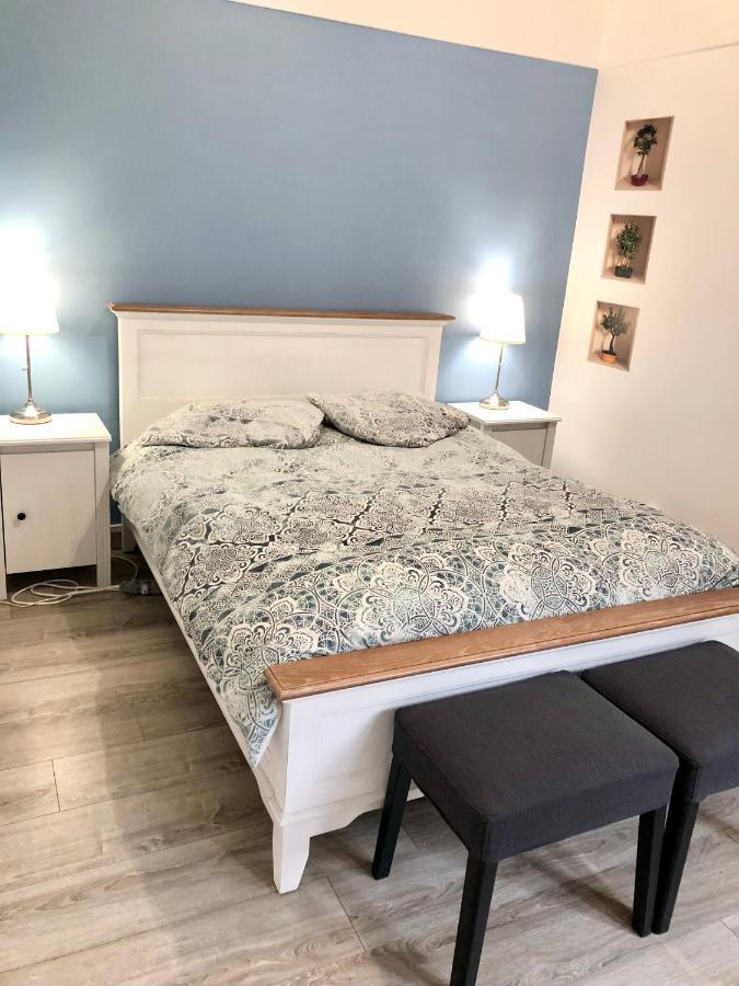 Bedinreims "Burgundy Bottle" 110M2 Exceptional, 4 Chambres Doubles, 2 Bain, Free Park & Wifi, Tout Equipe Luaran gambar