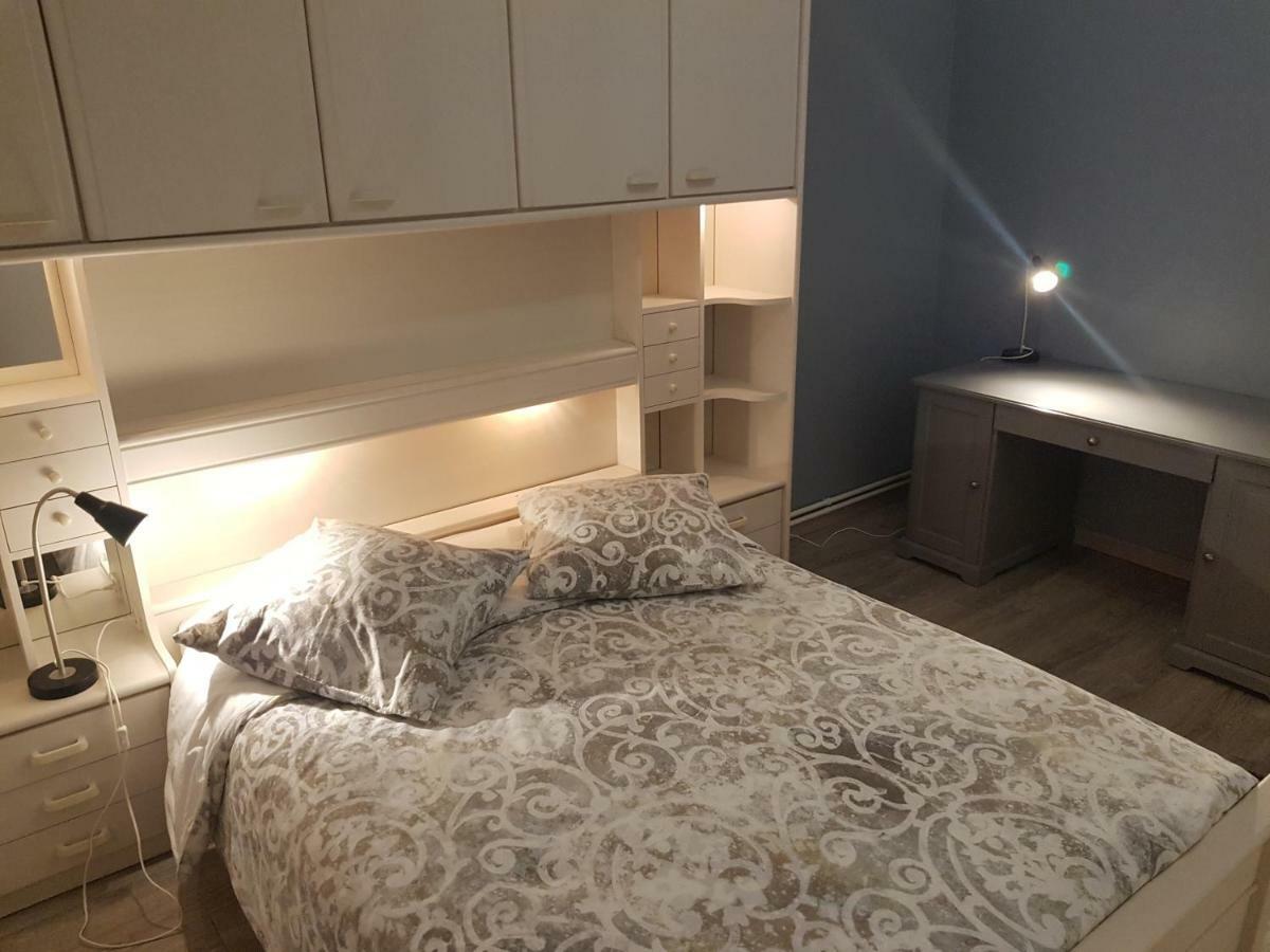 Bedinreims "Burgundy Bottle" 110M2 Exceptional, 4 Chambres Doubles, 2 Bain, Free Park & Wifi, Tout Equipe Luaran gambar
